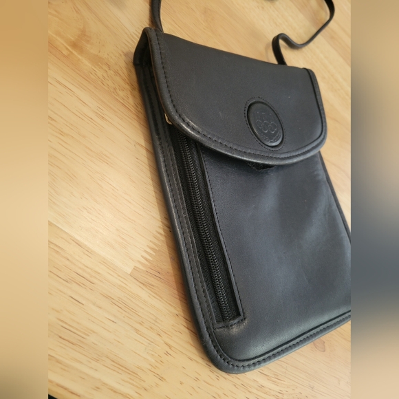 Vintage Coach Limited Edition Olympic Pouch/Crossbody - Picture 3 of 5